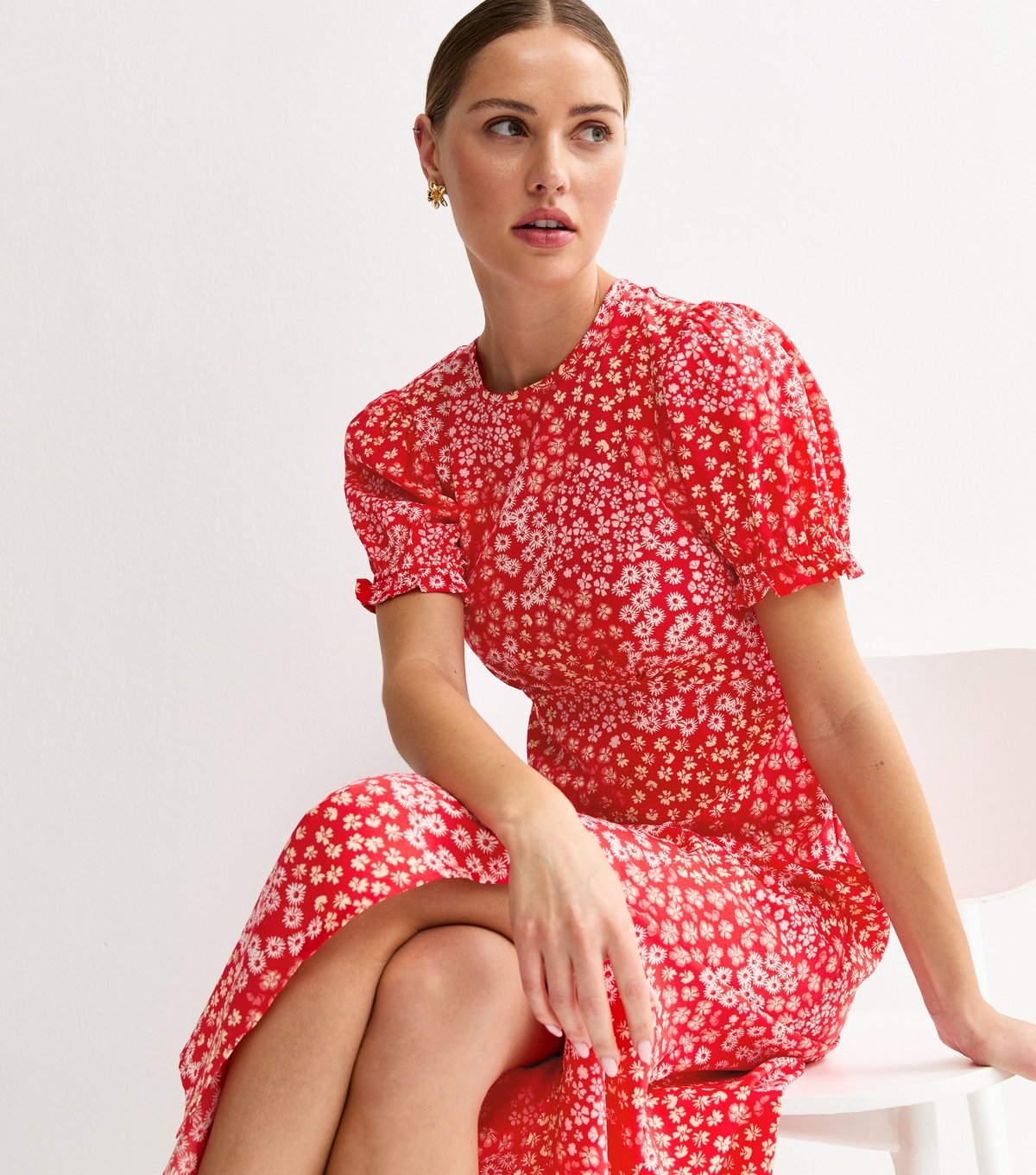 New Look Women's Red Crepe Floral Print Mix Short Sleeve Midi New Look - 2