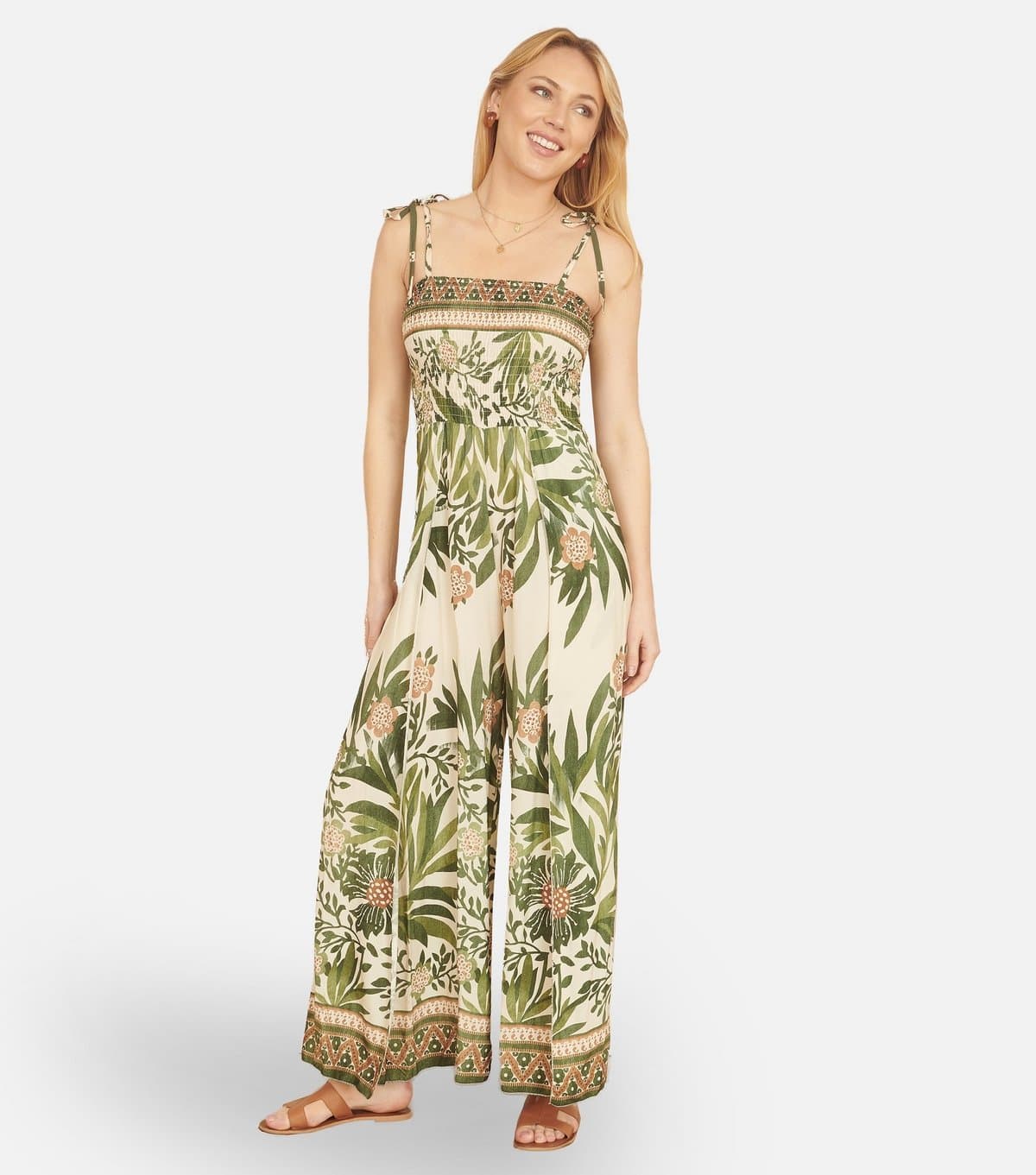 Yumi Women's Green Floral Print Wide Leg Jumpsuit Yumi New Look