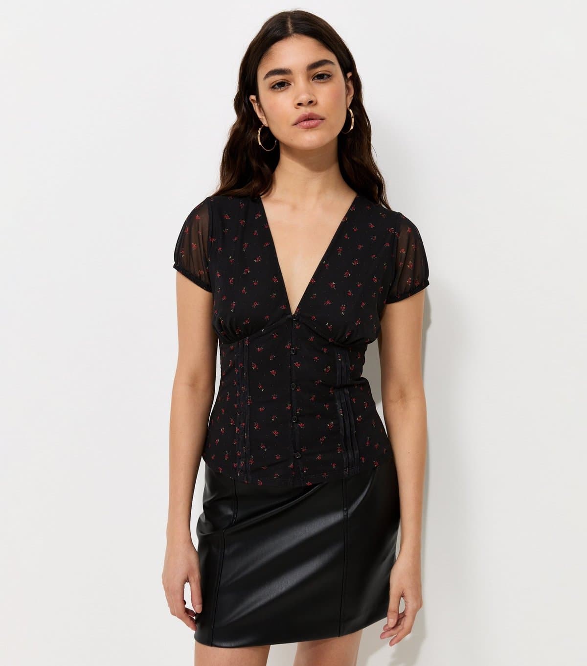 New Look Women's Black Mesh Ditsy Floral V-Neck Top New Look