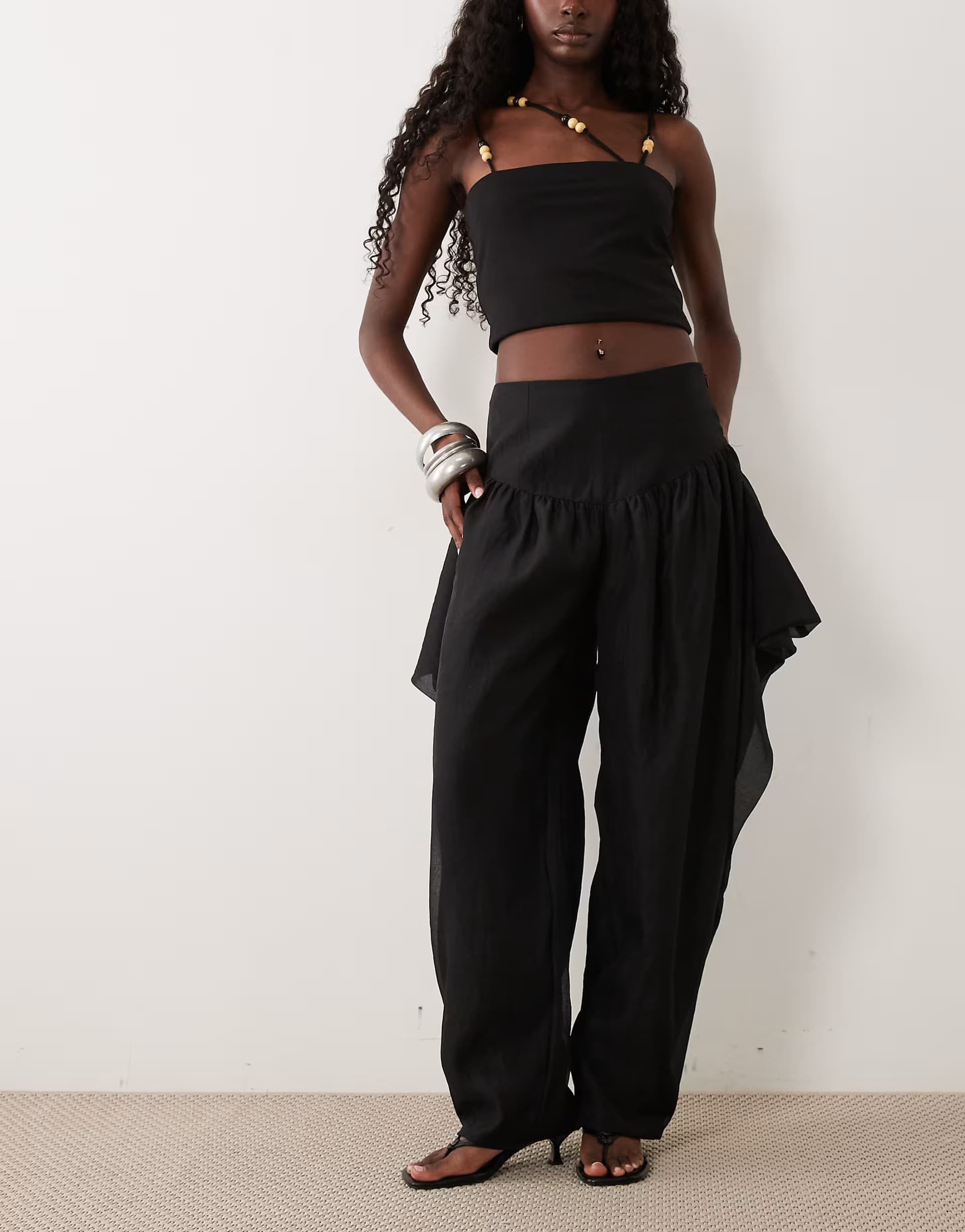 ASOS ASOS DESIGN Tailored waterfall detail balloon trouser in black