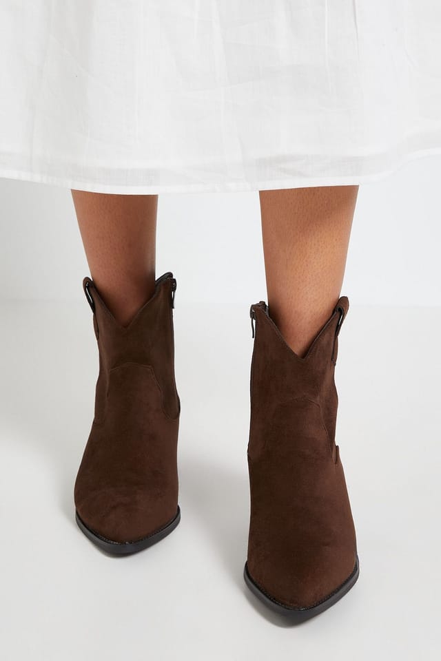 Dorothy Perkins Dorothy Perkins Women's Evie Faux Suede Western Ankle Boots in Brown - 2