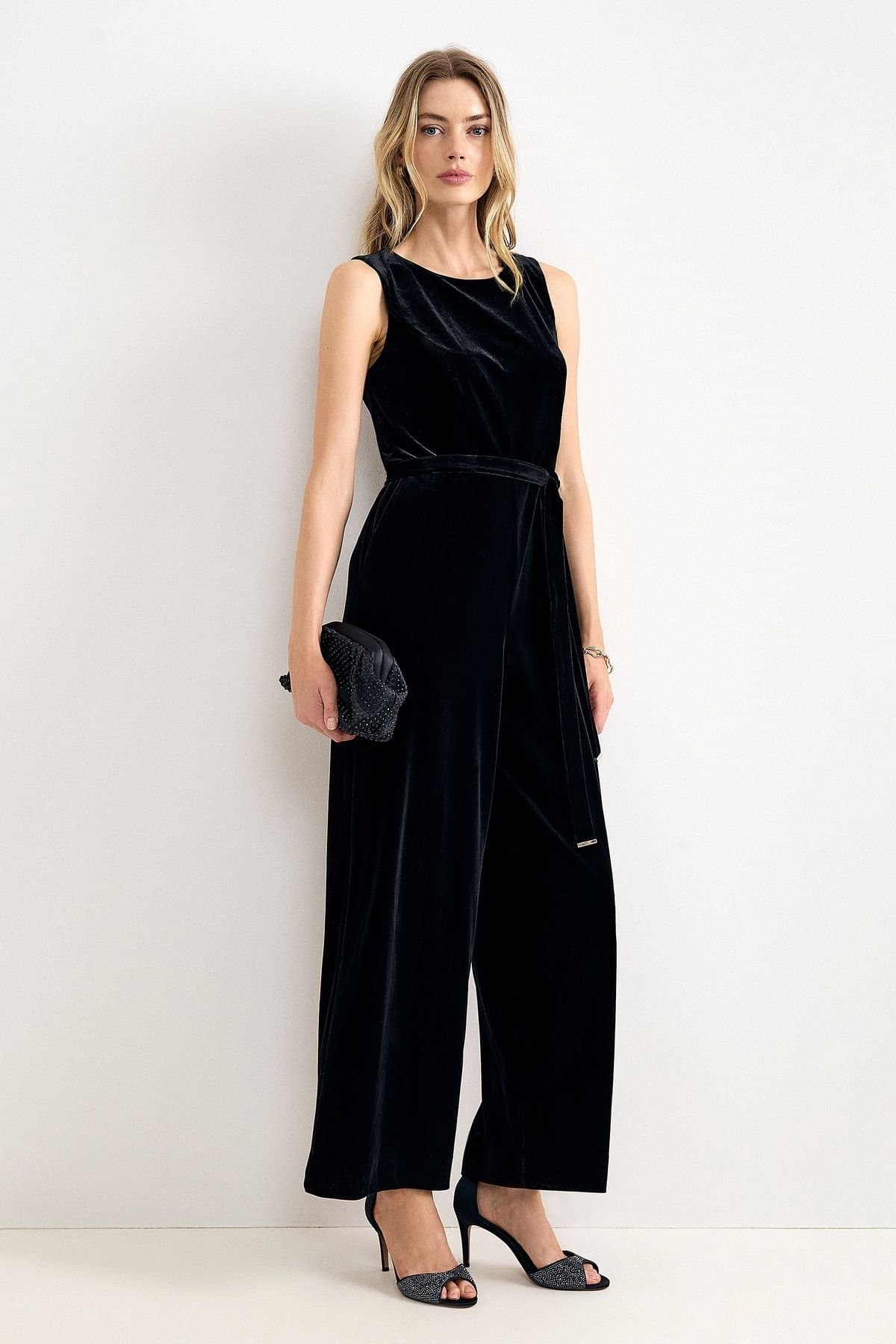 Phase Eight Phase Eight Women's Marta Velvet Jumpsuit in Black