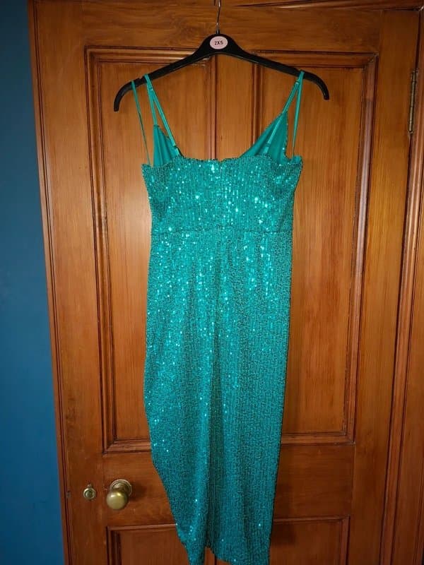Quiz Brand new Sequin Green Dress - Size 14