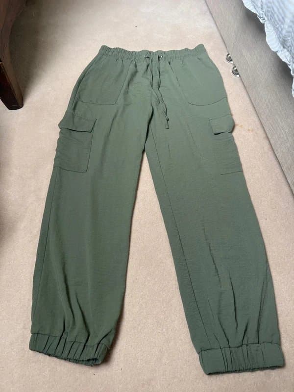 New Look New look cargo trousers size 10