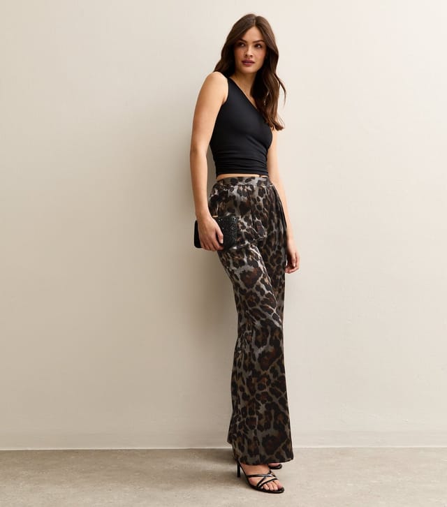 New Look Women's Tall Black Leopard Print Wide Leg Trousers New Look - 3