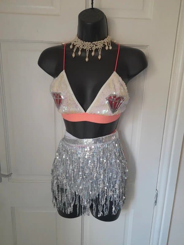 PrettyLittleThing Sexy sequin  festival outfit 😍
