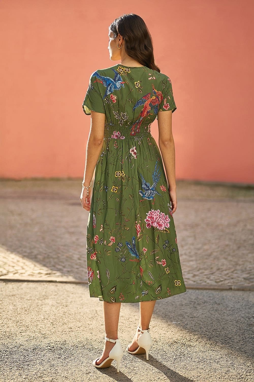 Yumi Yumi Women's Green Bird & Floral Print Ruched Waist Kimono Midi Dress - 4
