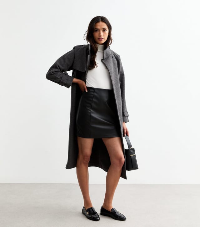 New Look Women's Tall Black Faux Leather Mini Skirt New Look - 3