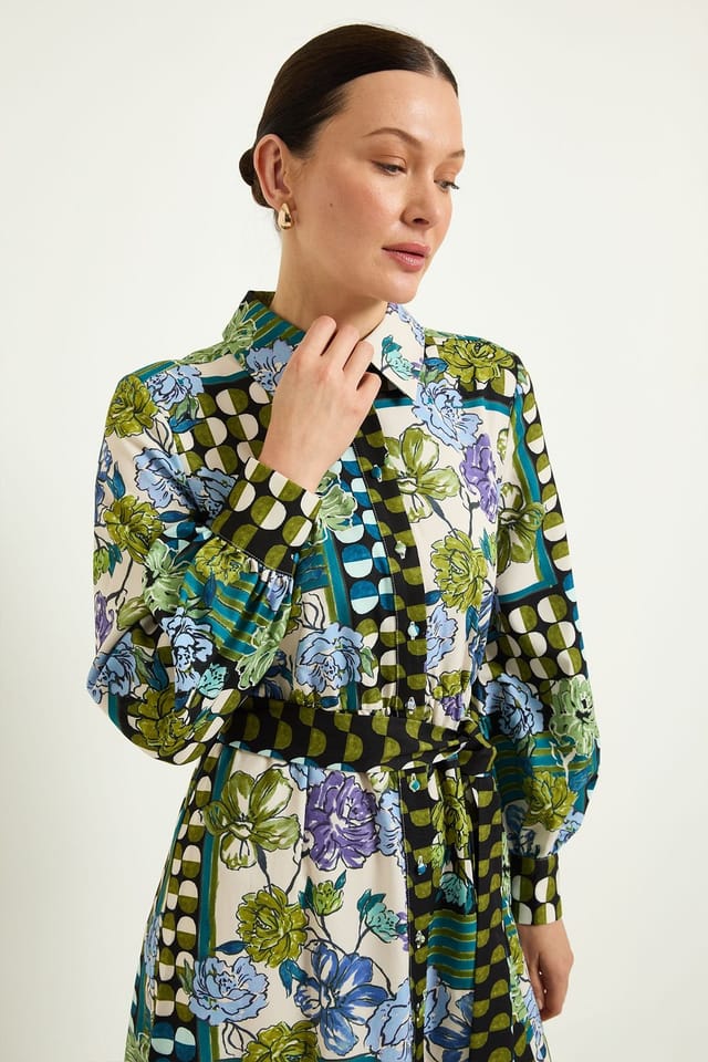 Wallis Wallis Women's Mixed Floral Relaxed Shirt Dress in Black - 2