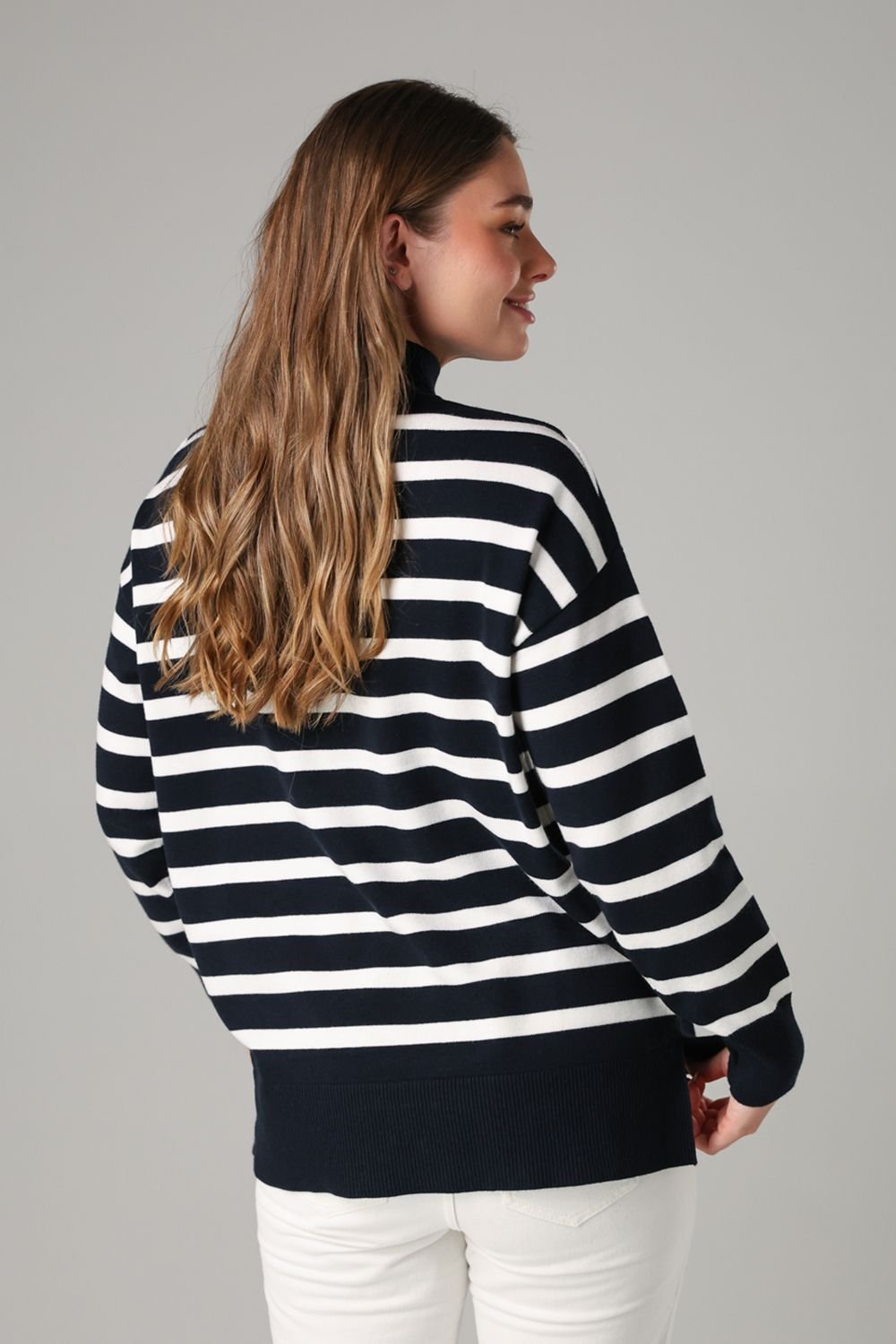 French Connection French Connection Women's Oversized High Neck Cosy Striped Long Sleeve Jumper in Navy - 2