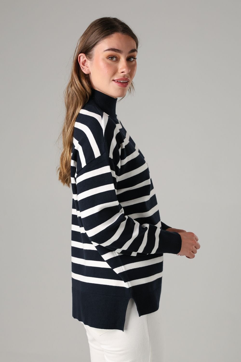 French Connection French Connection Women's Oversized High Neck Cosy Striped Long Sleeve Jumper in Navy - 4