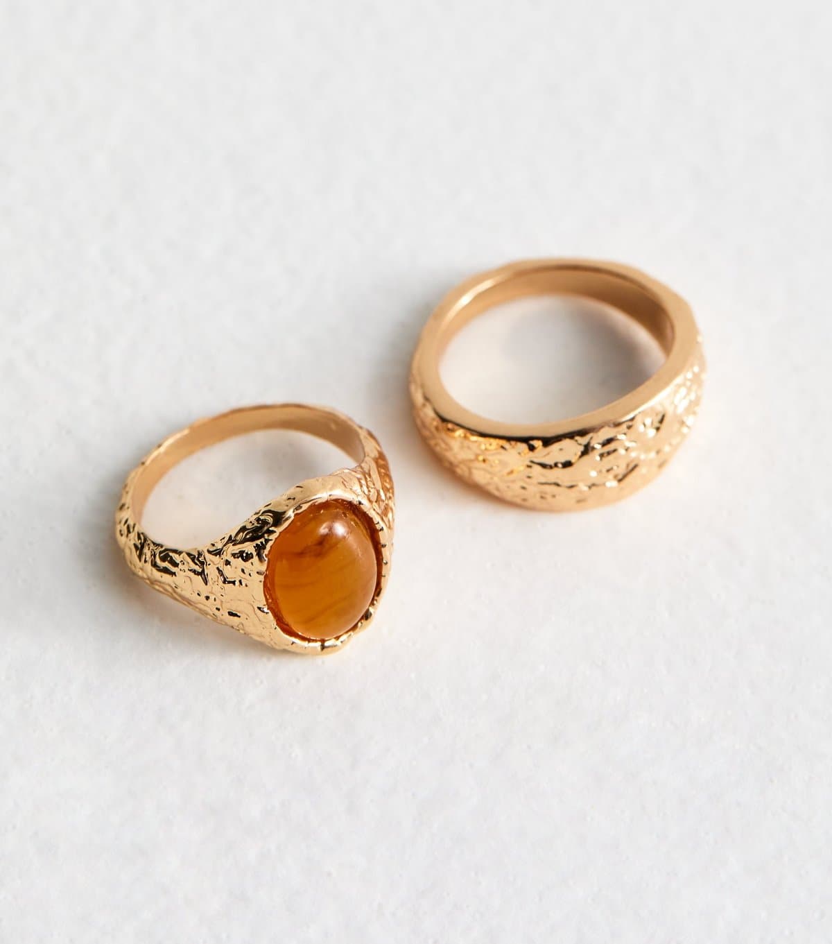 New Look Gold Tone Pack Of 2 Hammered Resin Rings New Look