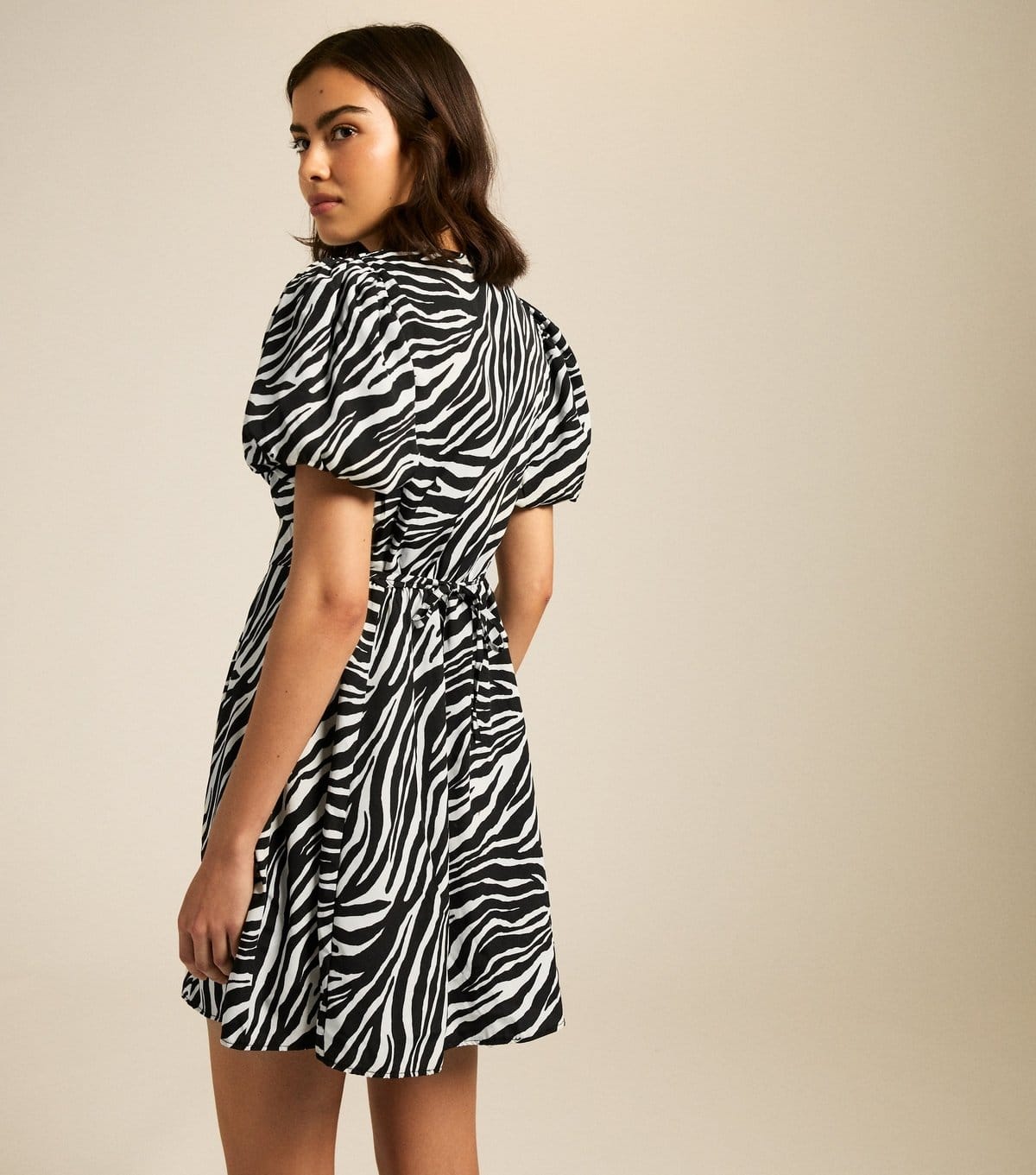 New Look Women's Black Zebra Print Tie Neck Mini Dress New Look - 4