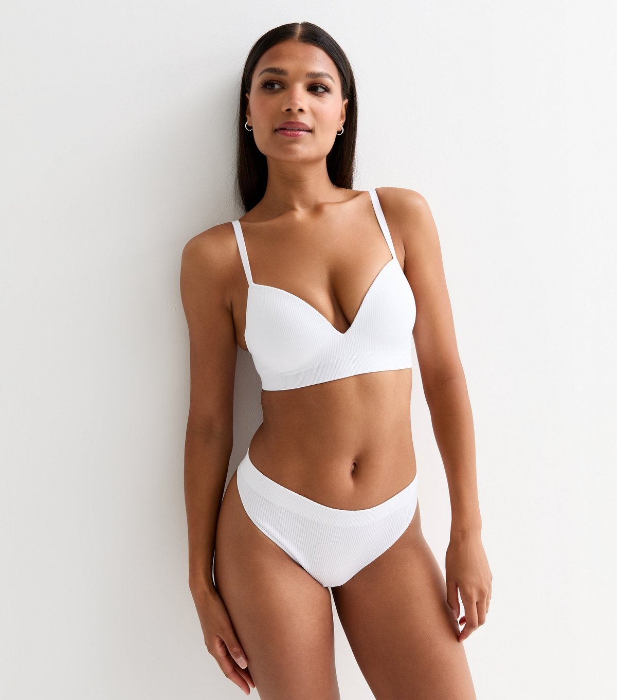 New Look Women's White Soft-Rib Nonwired Seamless Bra New Look - 2