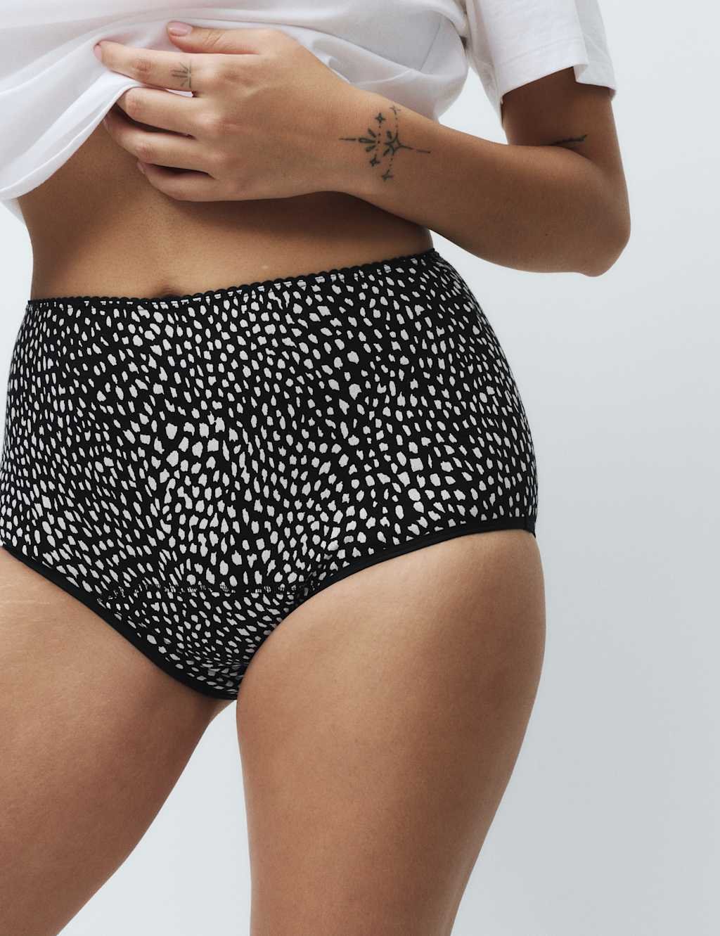 Marks & Spencer M&S 3 Pack Heavy Absorbency Period Full Briefs White Mix - 4