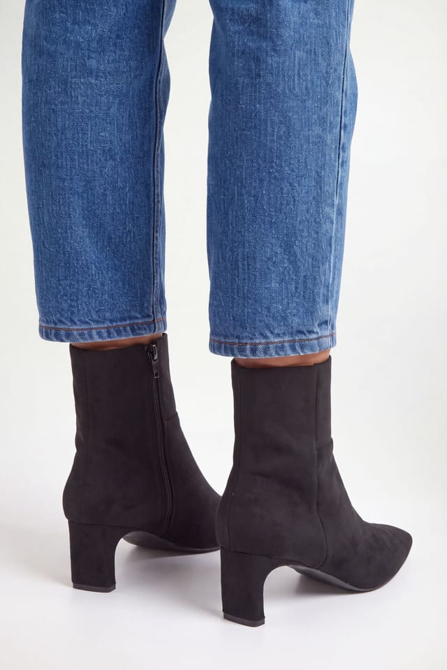 Wallis Wallis Women's Ellie Faux Suede Medium Stiletto Heel Ankle Boots in Black - 2