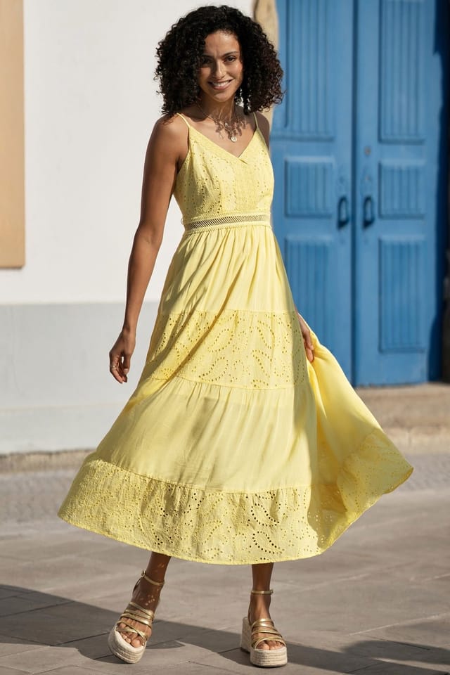 Yumi Yumi Women's Butter Yellow Cotton Lace Trim Midi Dress in Lemon - 3