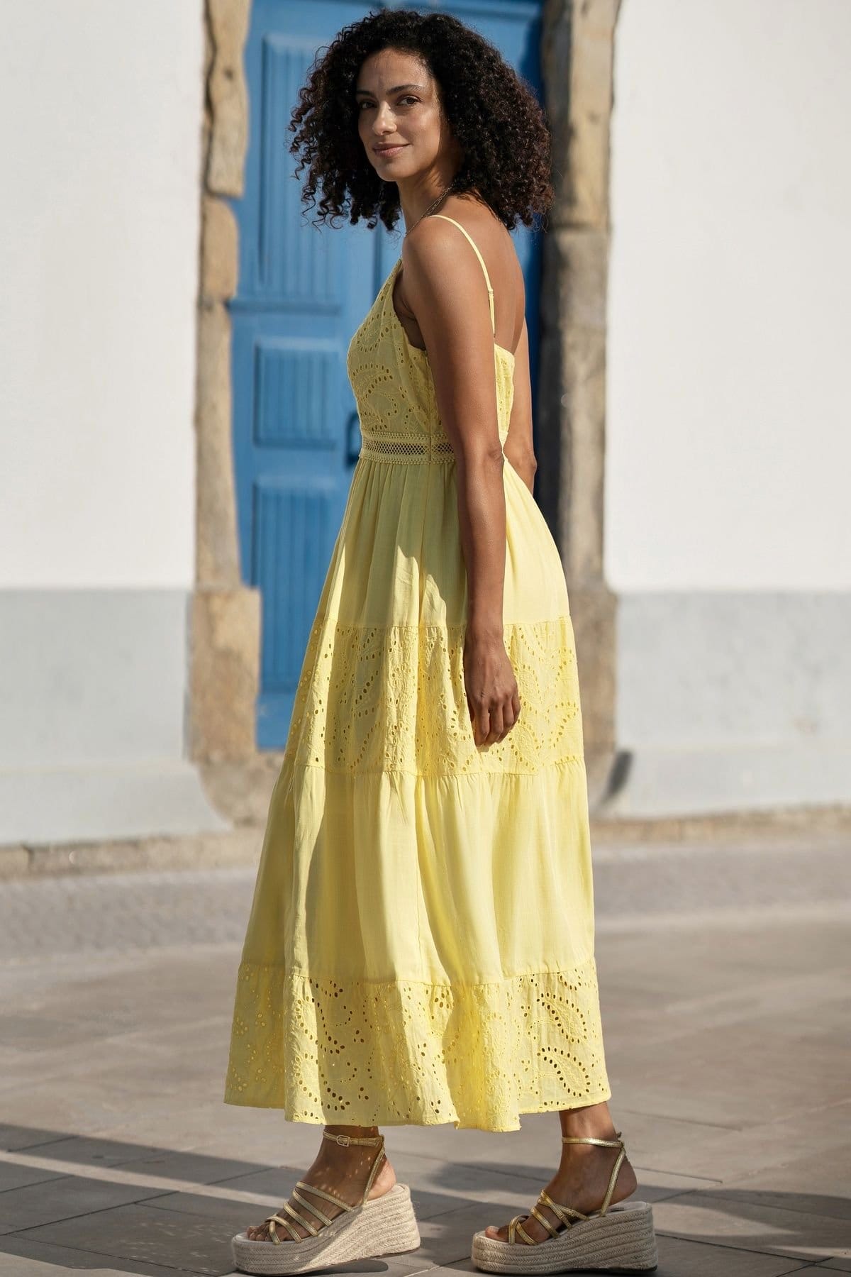 Yumi Yumi Women's Butter Yellow Cotton Lace Trim Midi Dress in Lemon - 4