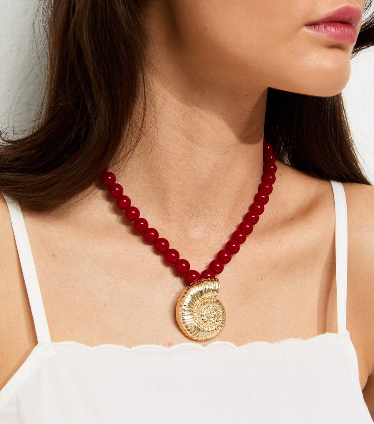 New Look New Look Red Beaded Shell Pendant Necklace