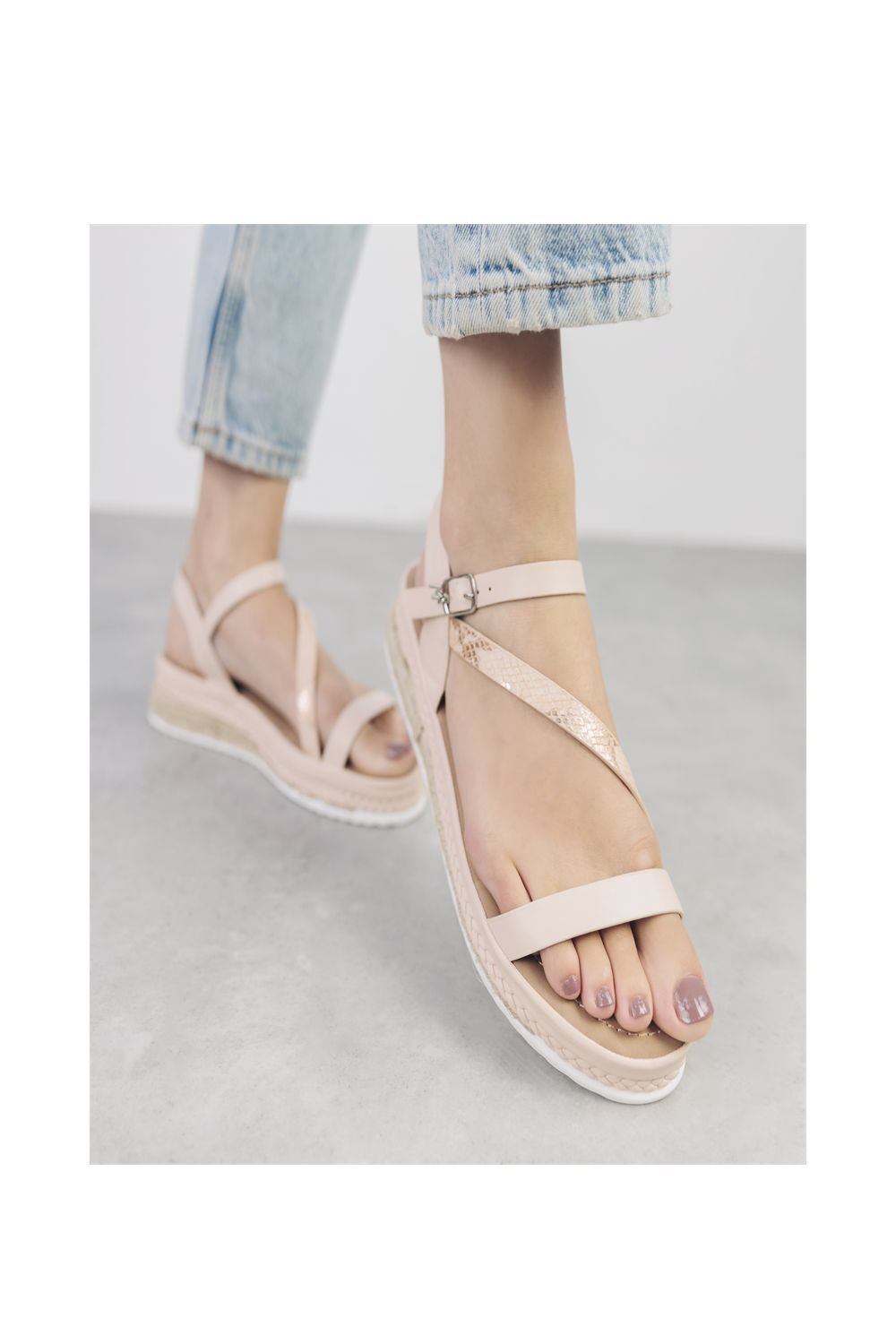 Moda In Pelle Moda In Pelle Women's 'Nanali' Porvair Flatforms in Nude - 2
