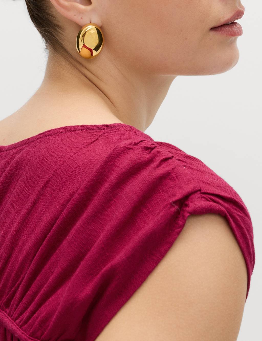 Marks & Spencer M&S Ruched Scoop Neck Regular Fit Top with Linen Raspberry - 2