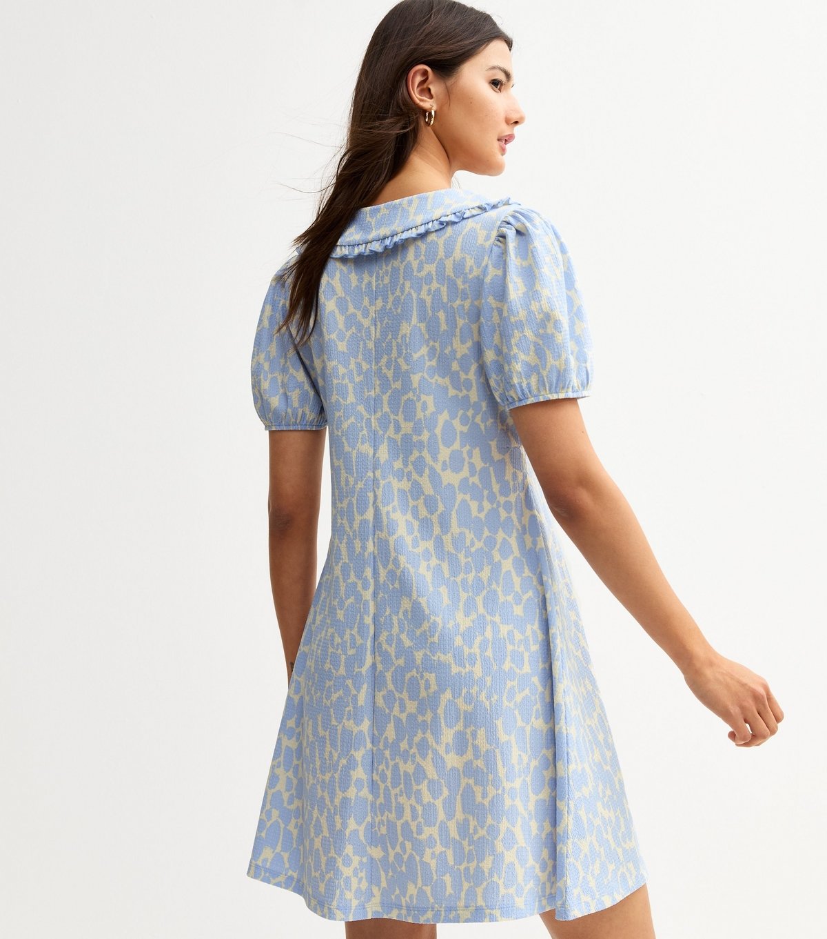 New Look Women's Blue Leopard Print Crinkle Texture Frill Collar Mini Dress New Look - 4