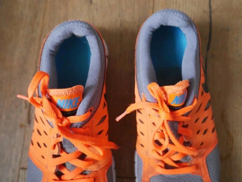 Nike Nike Trainers Lightweight Size 38.5 Uk 5.5 Ladies Running Shoes Grey Orange Gym