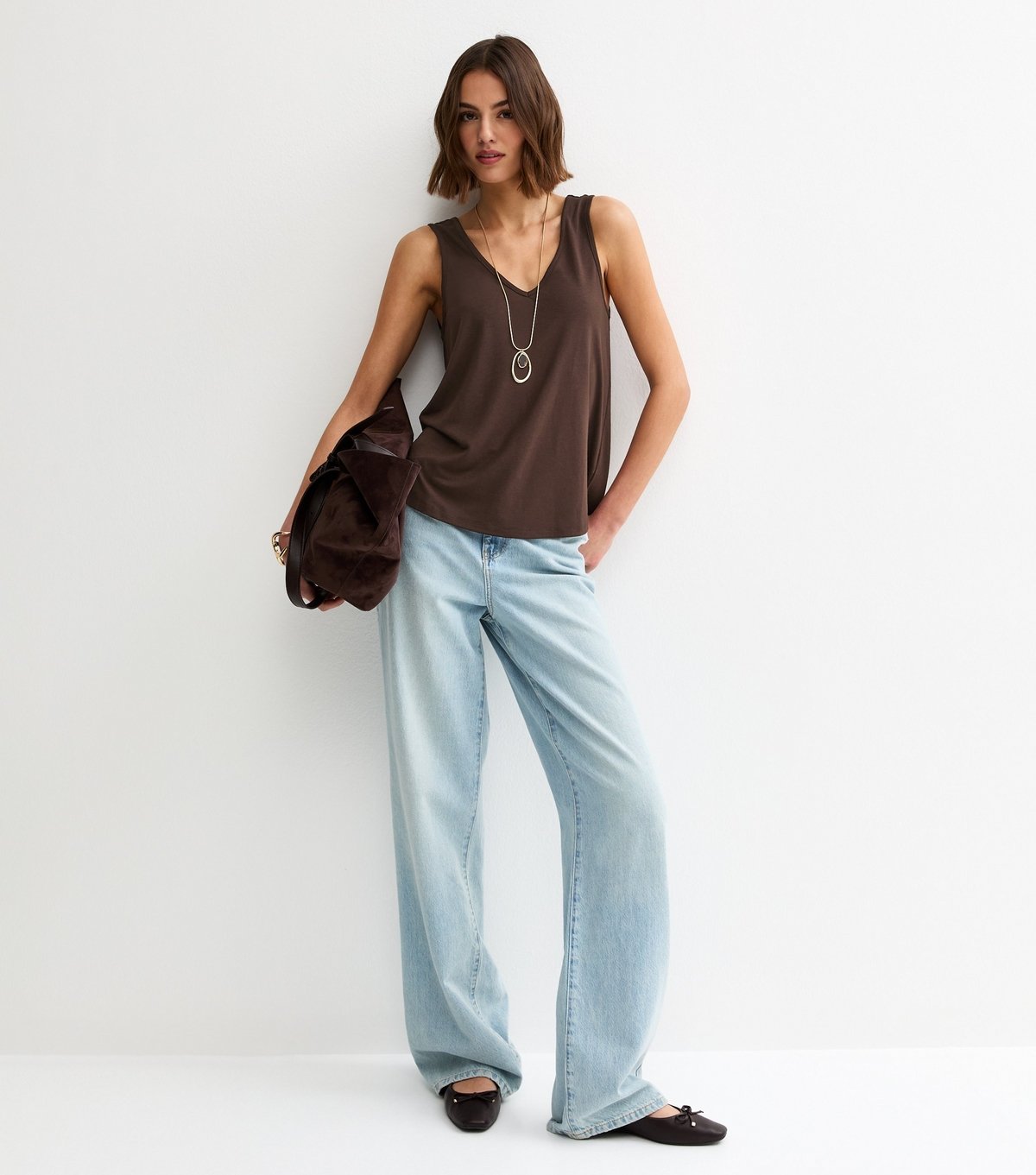 New Look Women's Dark Brown Relaxed V Neck Tank Top New Look - 4