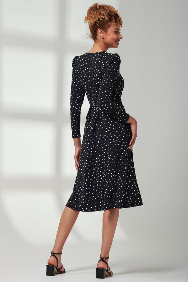 Jolie Moi Jolie Moi Women's Rafella Long Sleeve Midi Dress in Black - 2