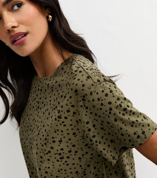 New Look Women's Khaki Speckled Print Tie Front T-Shirt New Look - 2