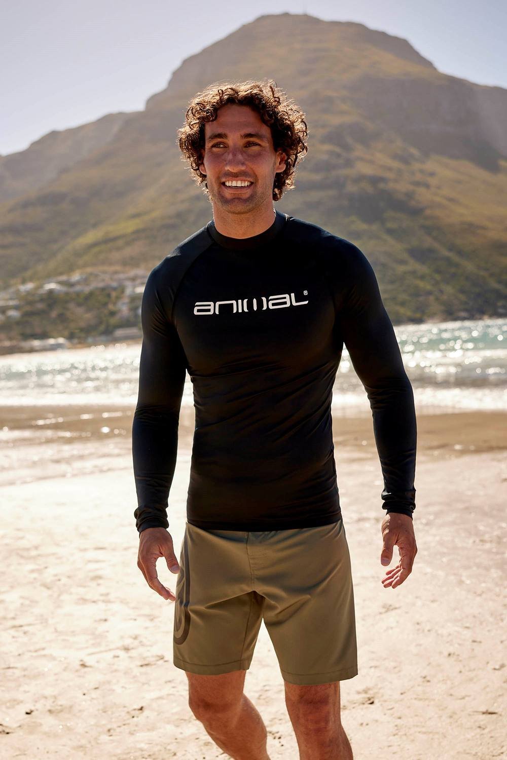 Animal Animal Men's 'Sonny' Lightweight Long Sleeve Quick Dry UPF 50+ Protection Rash Vest in Black - 4