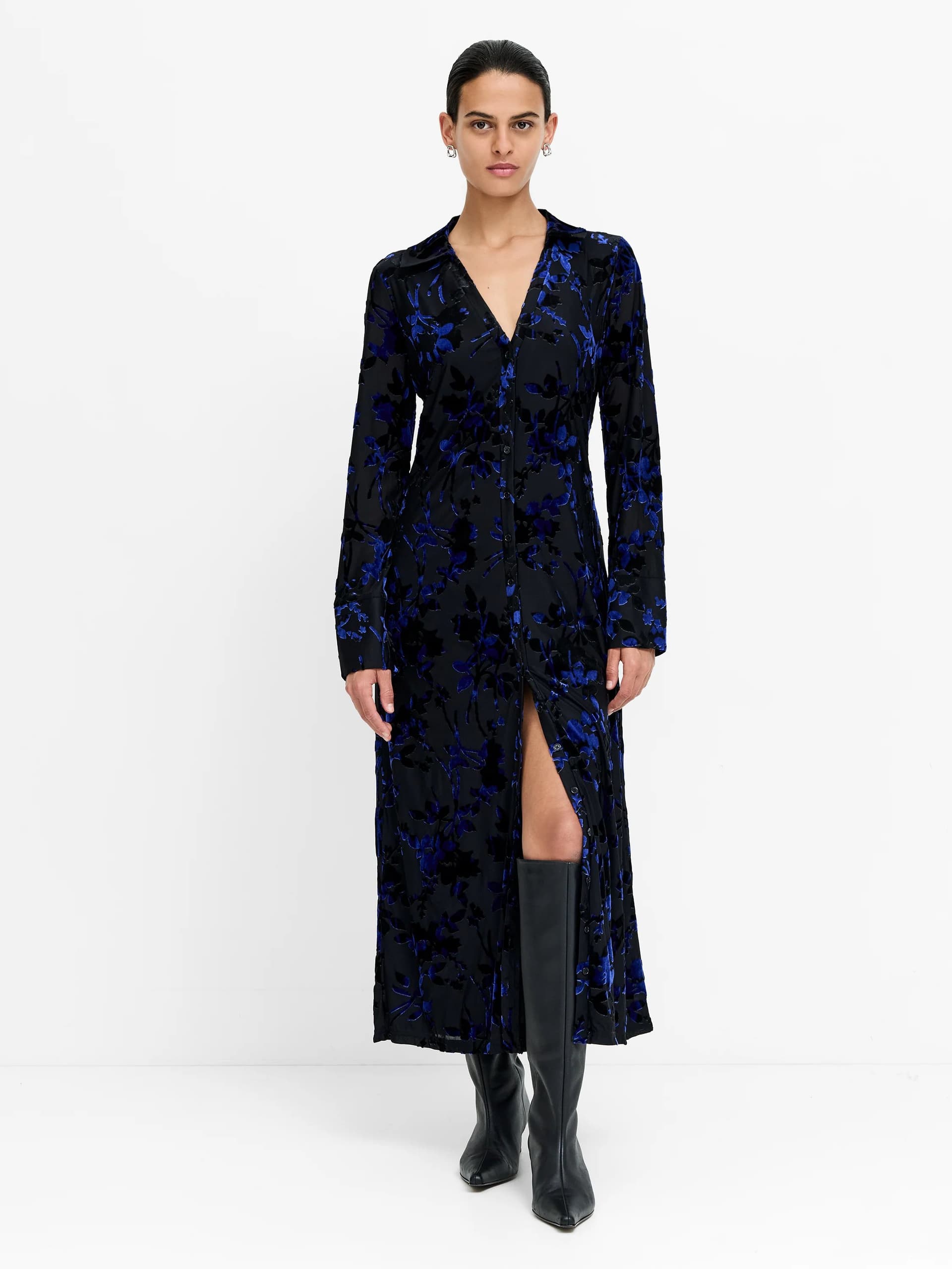 French Connection Idina Blue Floral Velvet Devore Midi Dress Black