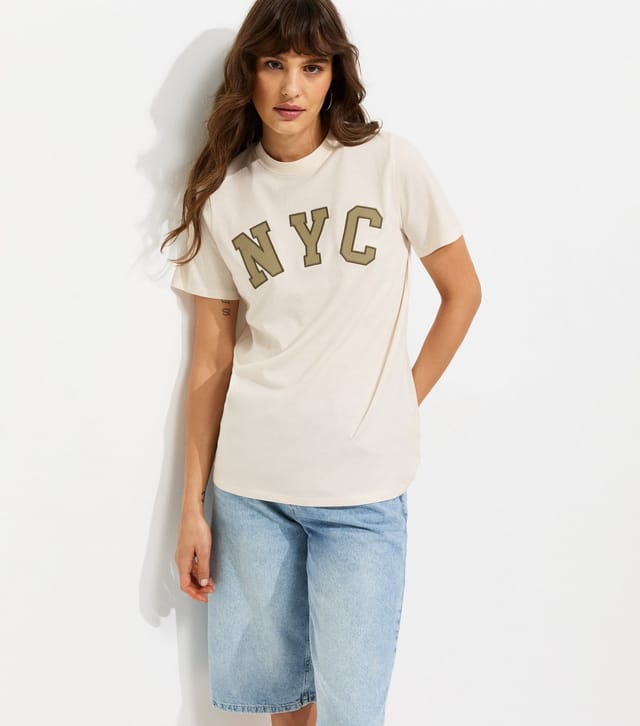 New Look Women's Tall Off White Cotton NYC Relaxed Fit T-Shirt New Look - 2