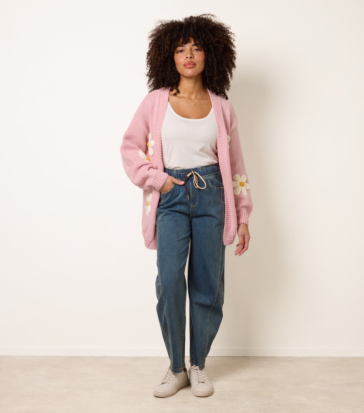 Blue Vanilla Women's Pink Longline Embroidered Daisy Cardigan Blue Vanilla New Look - 2