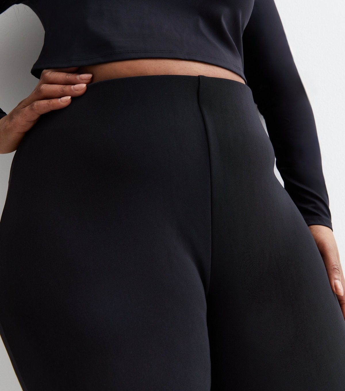 New Look Women's Plus Size Black Ribbed Flared Trousers Curves New Look - 2