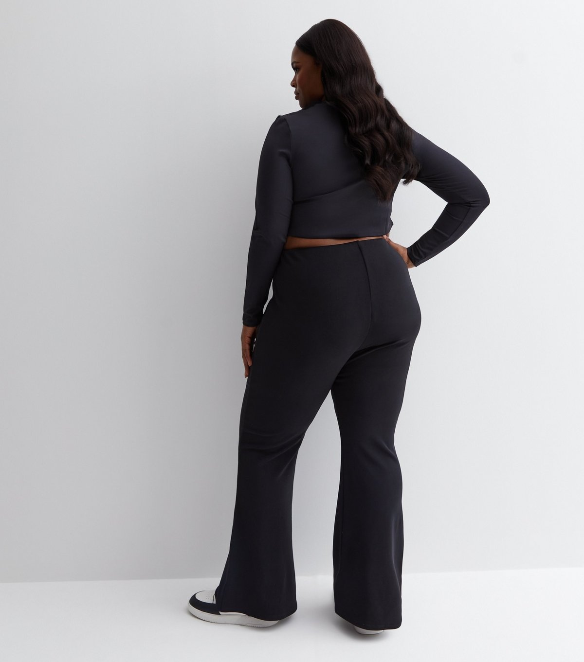 New Look Women's Plus Size Black Ribbed Flared Trousers Curves New Look - 4