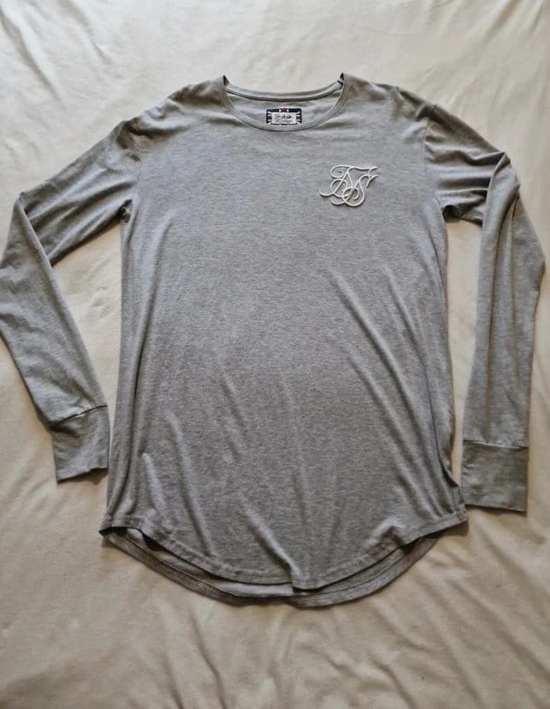 Siksilk Men's Grey Long-Sleeve Embroidered Sweater