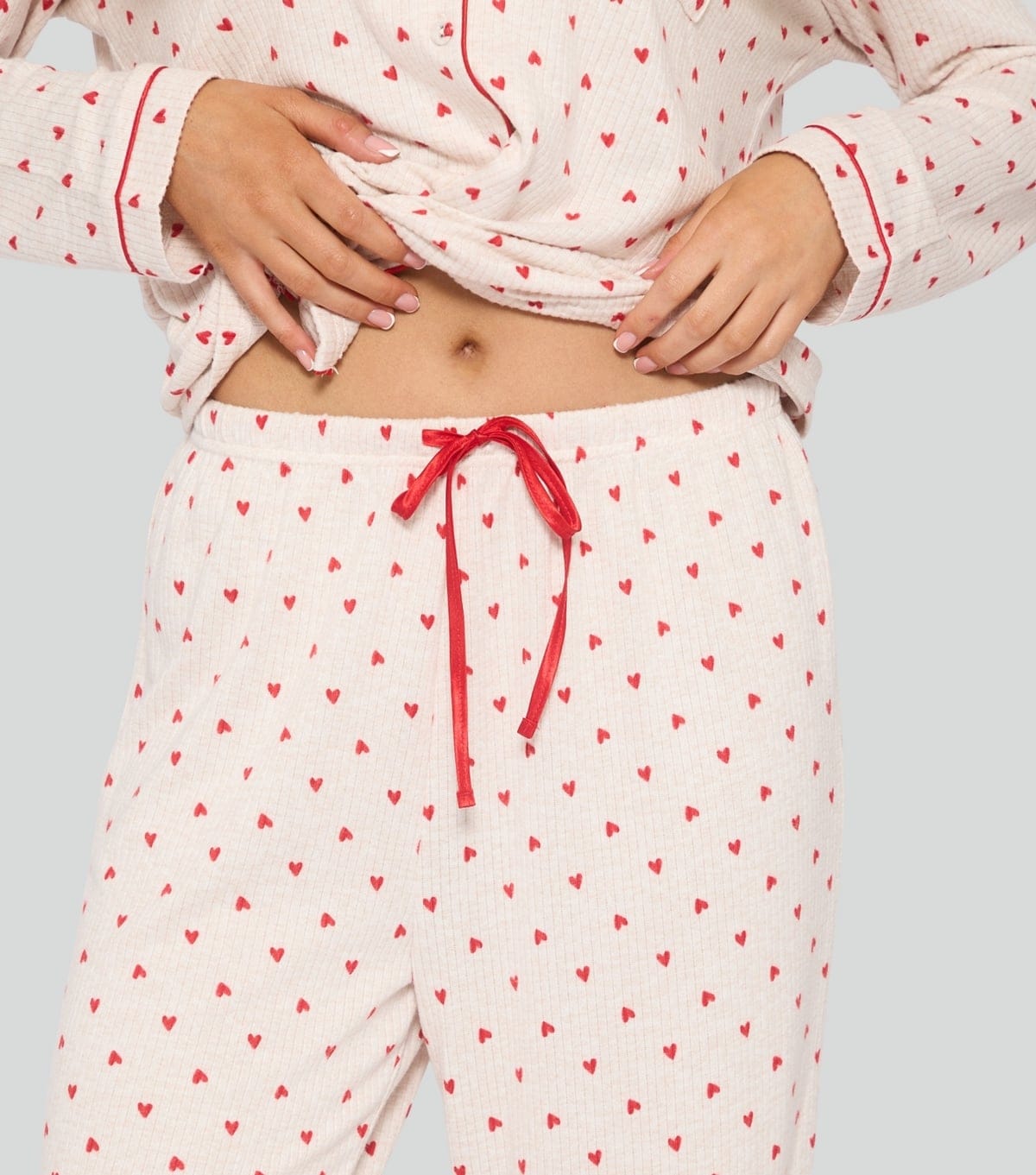 Loungeable Women's Valentines Pink Heart Patterned Shirt and Trousers Pyjama Set Loungeable New Look - 4