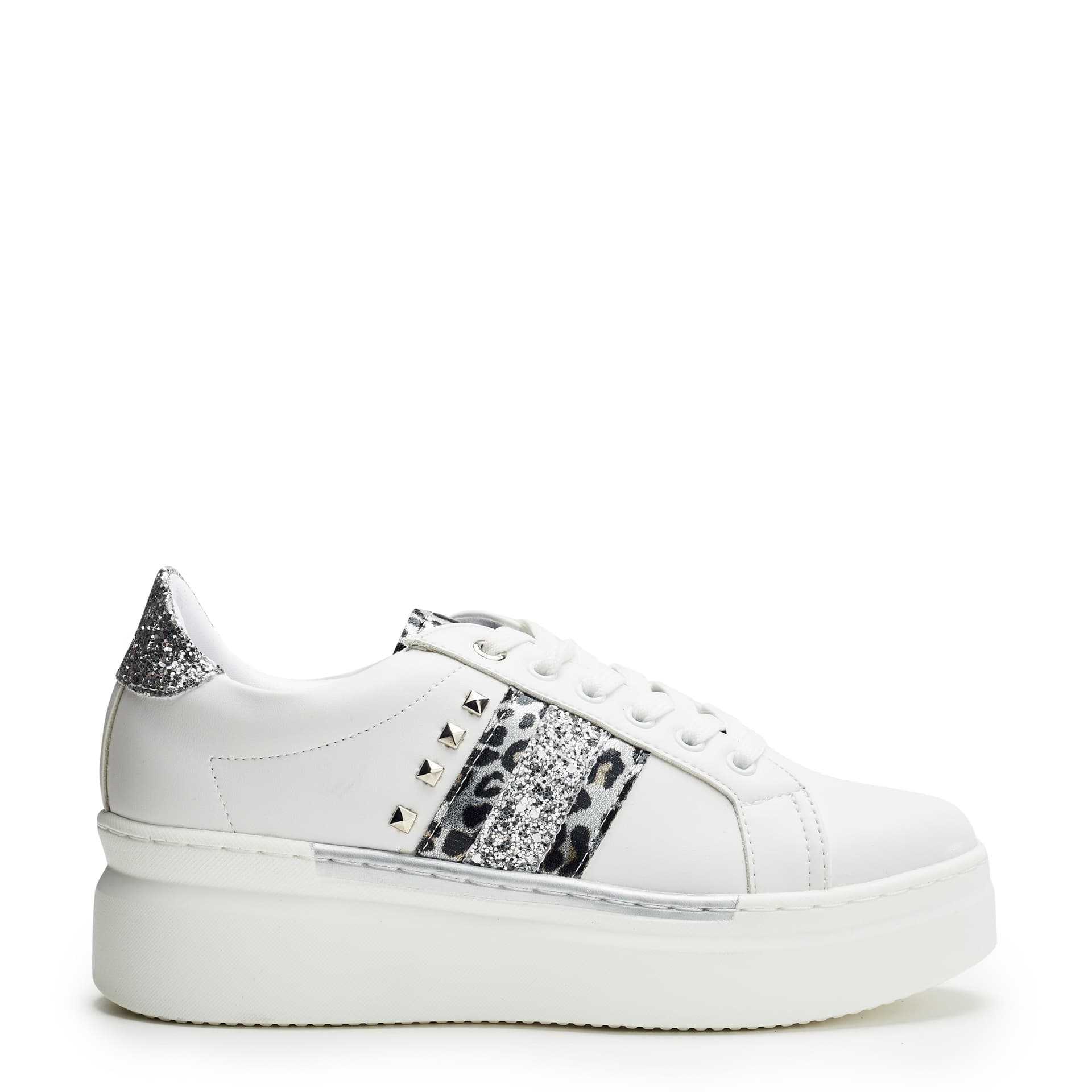 b.soleful b.soleful White Metallic Trainers