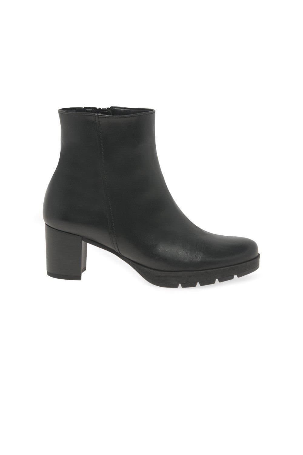 Gabor Gabor Women's 'Essential' Ankle Boots in Black