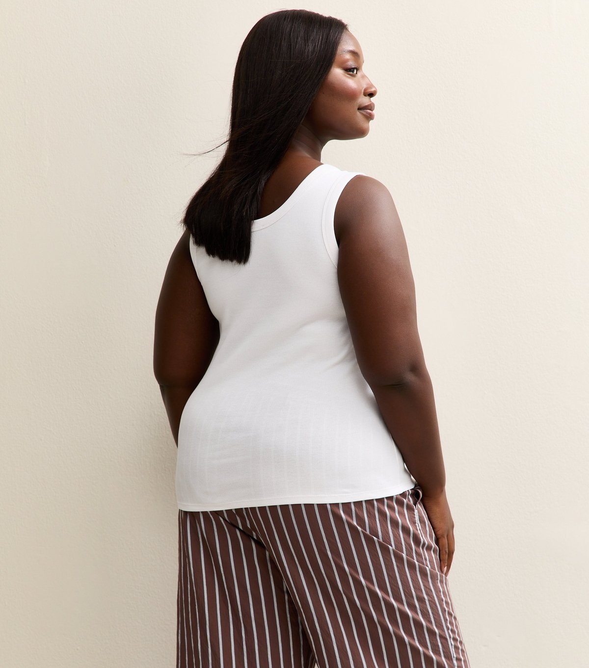 New Look Women's Plus Size White Ribbed Scoop Neck Vest Curves New Look - 4