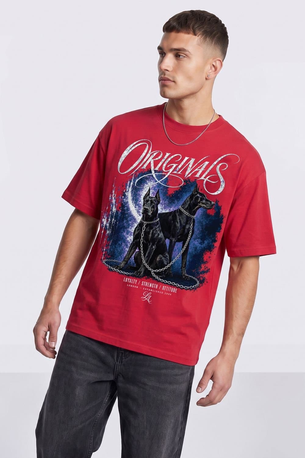 LONDON ATTITUDE LONDON ATTITUDE Men's Doberman Oversized Heavyweight Graphic T-Shirt in Red