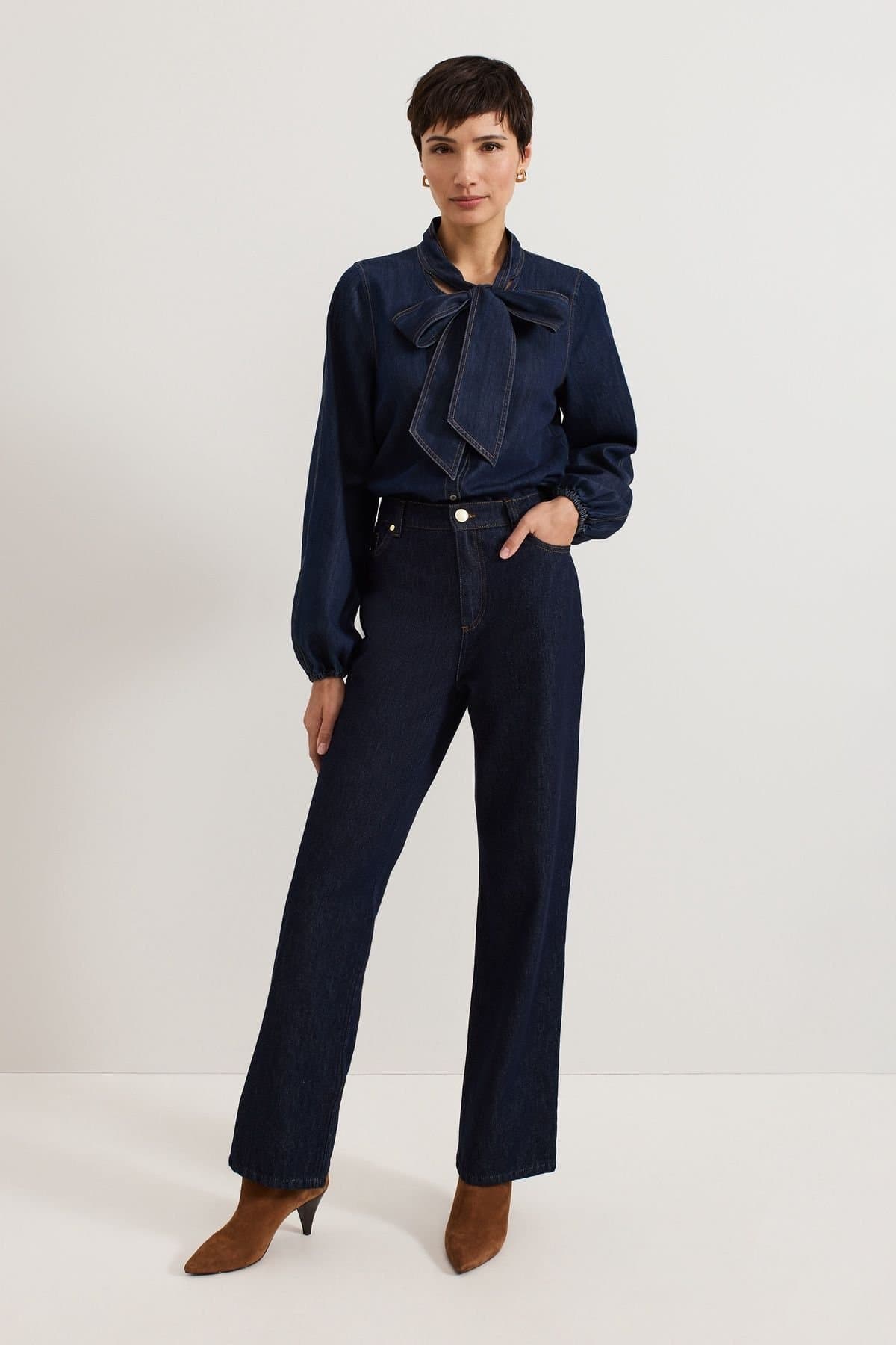 Phase Eight Phase Eight Women's Frankie Straight Leg Jean in Dark Indigo