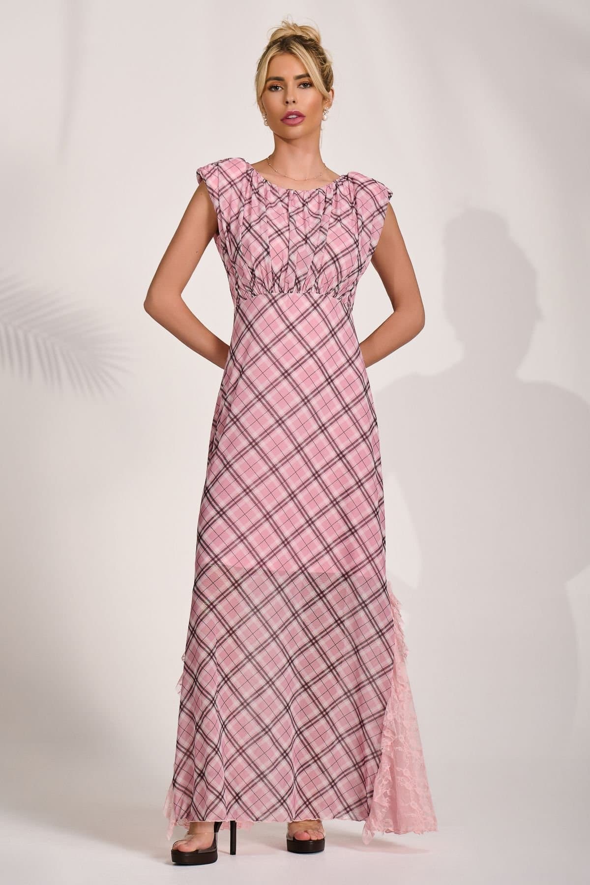 Jolie Moi Jolie Moi Women's Lace Insert Mesh Maxi Dress in Light Pink
