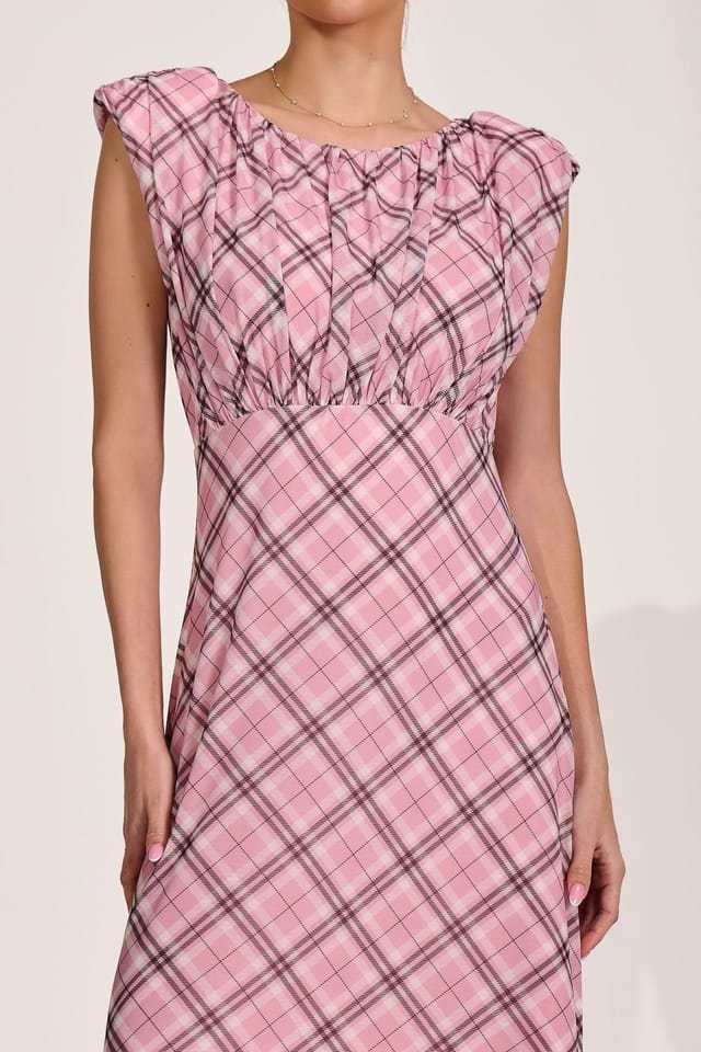 Jolie Moi Jolie Moi Women's Lace Insert Mesh Maxi Dress in Light Pink - 3