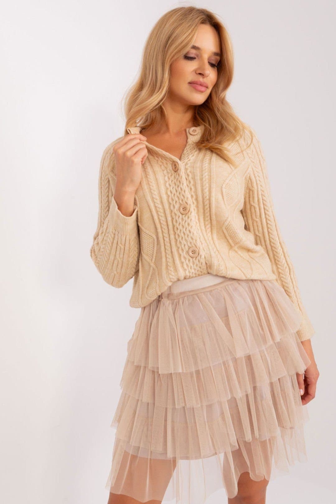 Love Lace Love Lace Women's Variegated Texture Button Front Cardigan in Beige