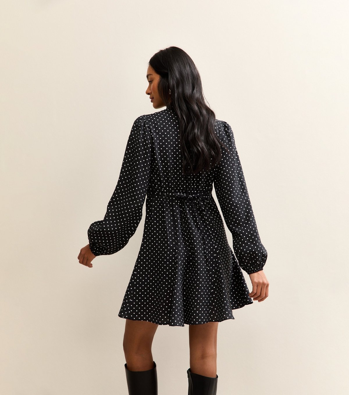 New Look Women's Black Polka Dot Keyhole Midi Dress New Look - 4