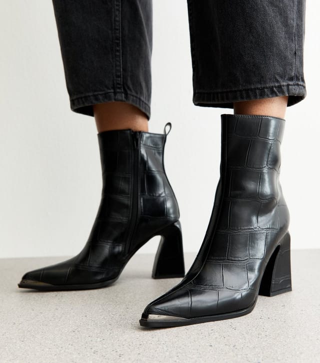Public Desire Women's Anthero Textured Ankle Boot Public Desire New Look - 2