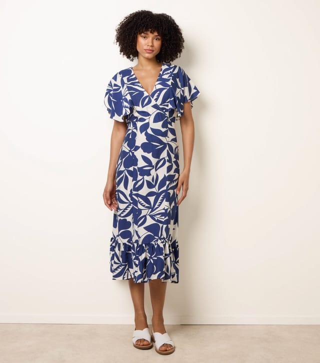 Blue Vanilla Women's Blue Floral Wrap Midi Dress Blue Vanilla New Look - 3