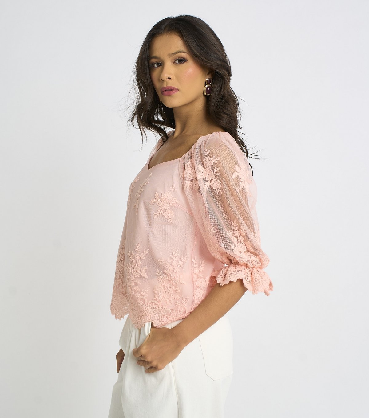 Gini London Women's Light Pink Embroidered Scallop Blouse Gini London New Look - 3